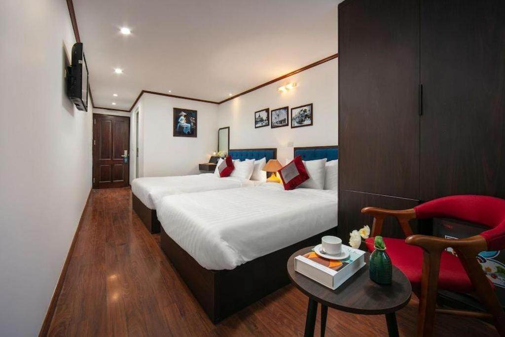 Serene Premier Hotel Hanoi Exterior photo