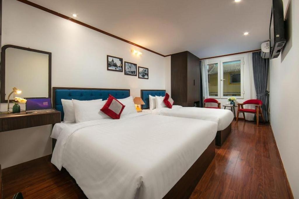 Serene Premier Hotel Hanoi Exterior photo