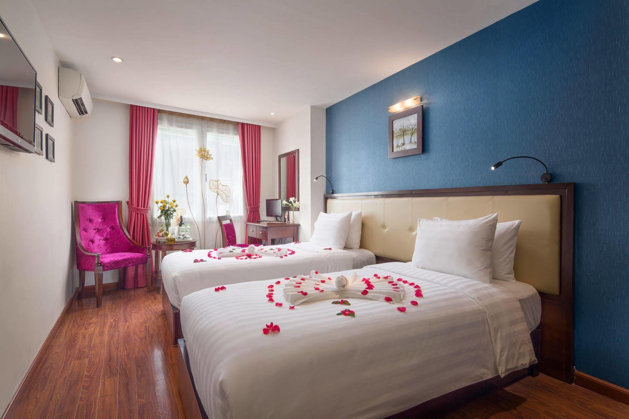 Serene Premier Hotel Hanoi Exterior photo